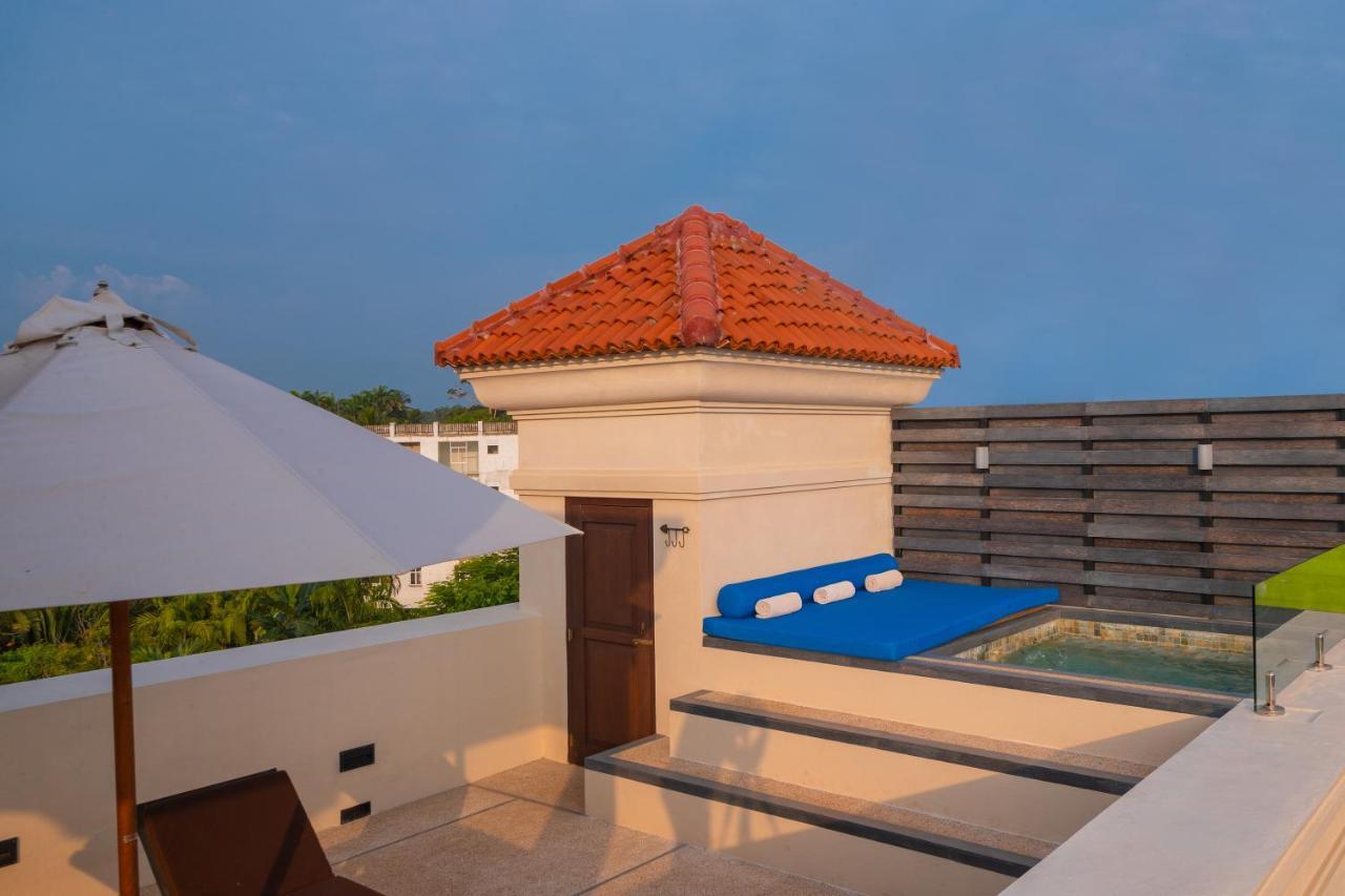 Sergeant House Boutique Villa & Private Beach أونا واتونا المظهر الخارجي الصورة