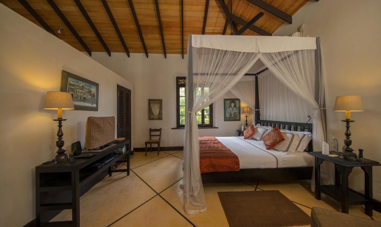 Sergeant House Boutique Villa & Private Beach أونا واتونا المظهر الخارجي الصورة