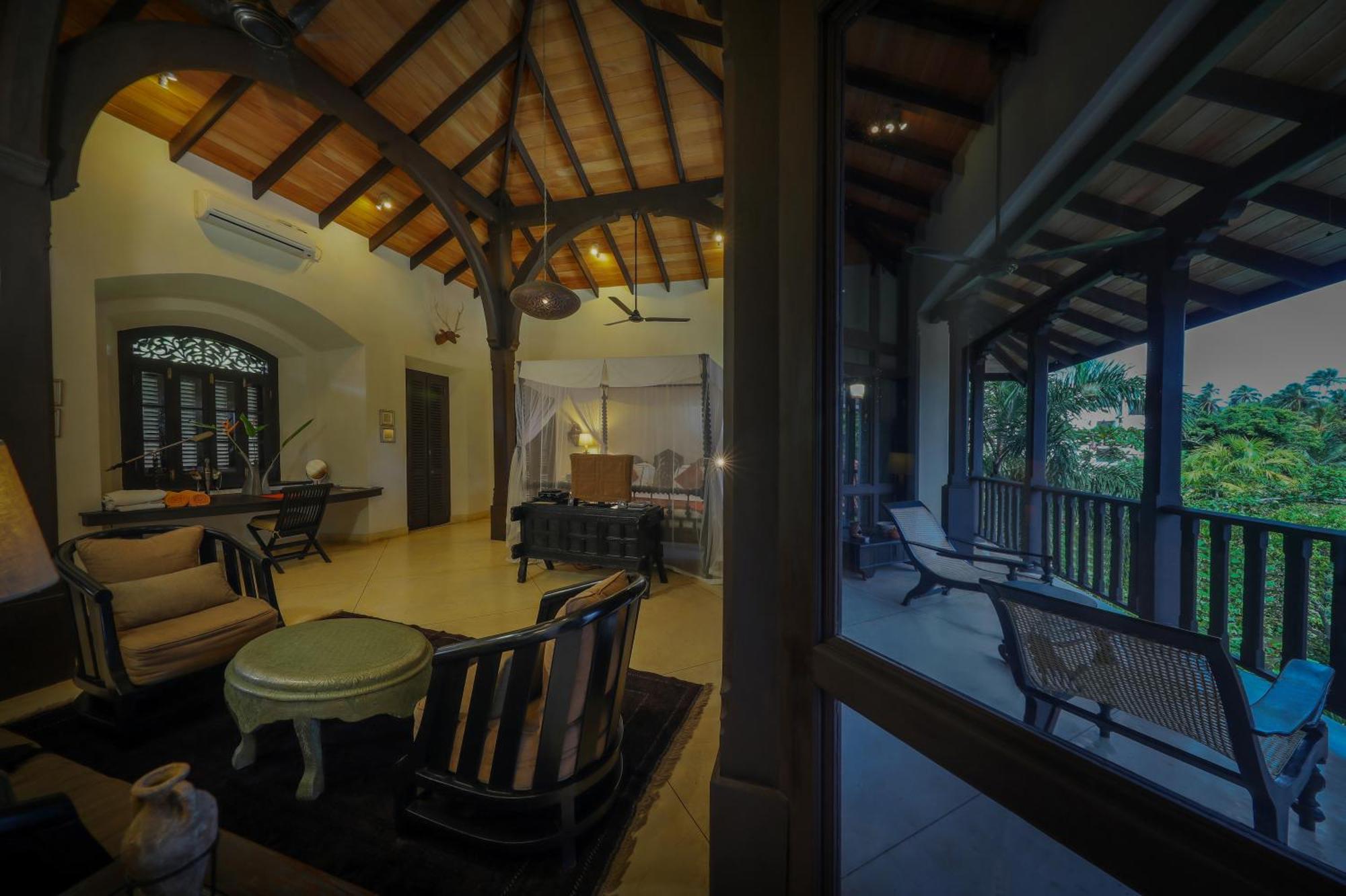 Sergeant House Boutique Villa & Private Beach أونا واتونا الغرفة الصورة