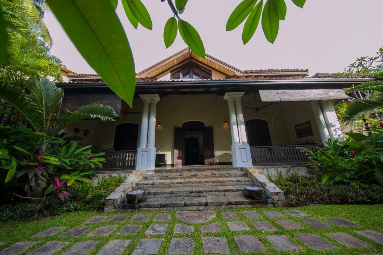 Sergeant House Boutique Villa & Private Beach أونا واتونا المظهر الخارجي الصورة