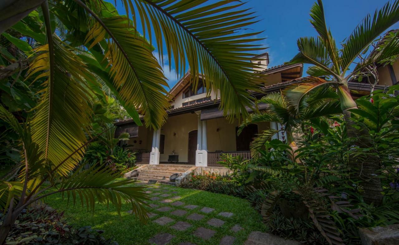 Sergeant House Boutique Villa & Private Beach أونا واتونا المظهر الخارجي الصورة