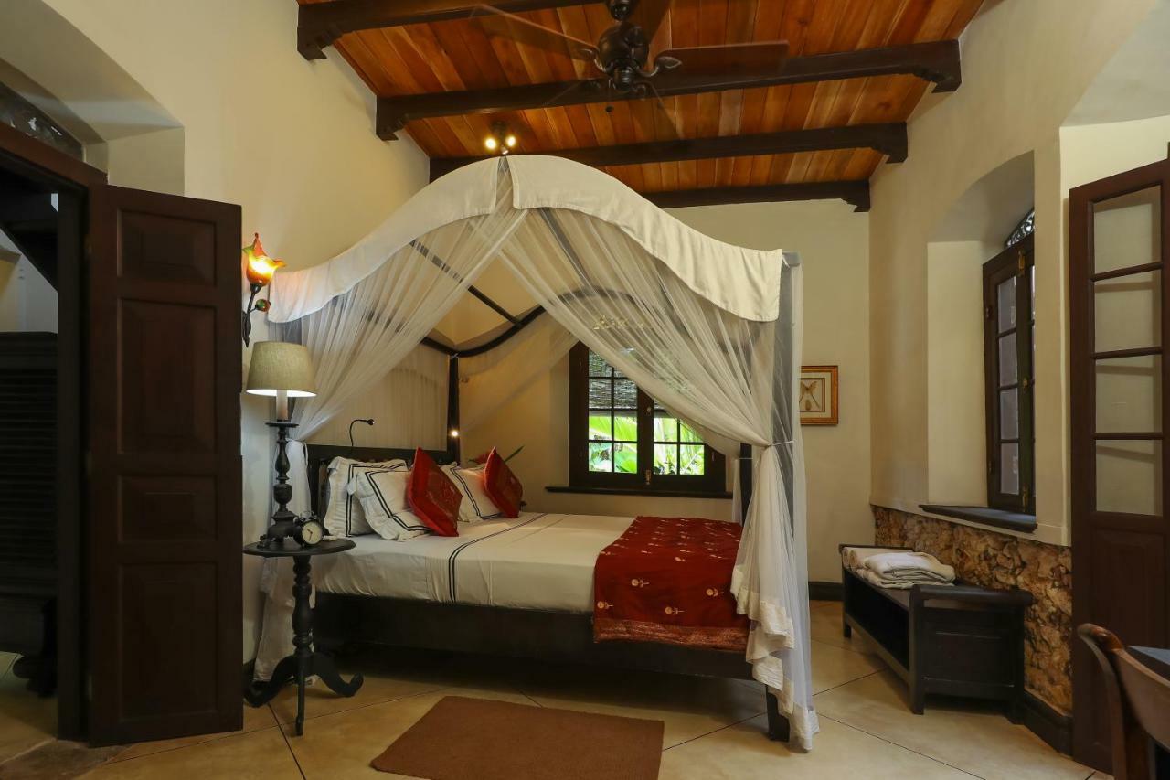 Sergeant House Boutique Villa & Private Beach أونا واتونا المظهر الخارجي الصورة