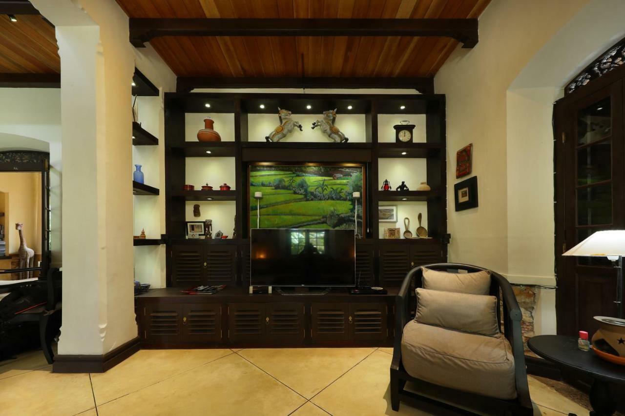 Sergeant House Boutique Villa & Private Beach أونا واتونا المظهر الخارجي الصورة
