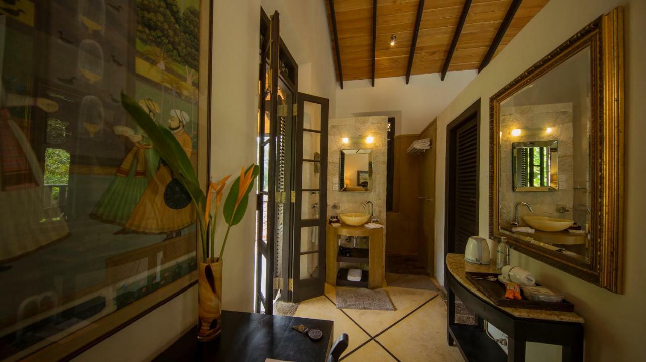 Sergeant House Boutique Villa & Private Beach أونا واتونا المظهر الخارجي الصورة